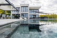 Notre zone d'activité pour ce service Construction neuve de bâtiment industriel et locaux commerciaux vers Aix-en-Provence près de Saint-Rémy-de-Provence